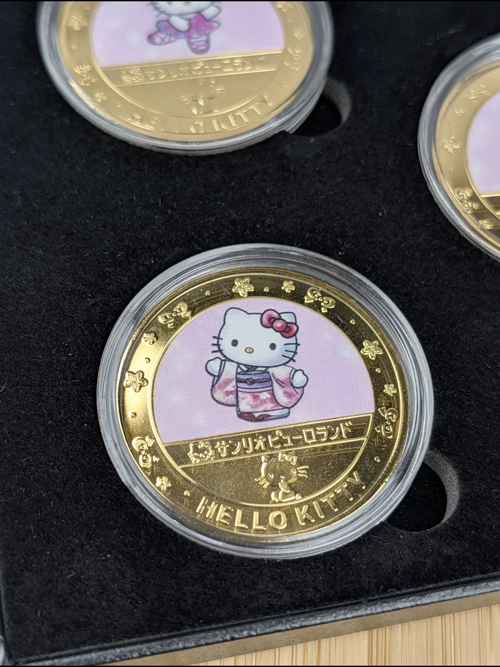 5pc HELLO KITTY 3D Coin Collection SET in Black Coin Collection Gift Box, SANRIO